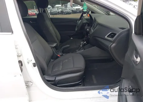 2022 Hyundai Accent Sel z USA, uszkodzony, nr VIN 3KPC24A61NE175938